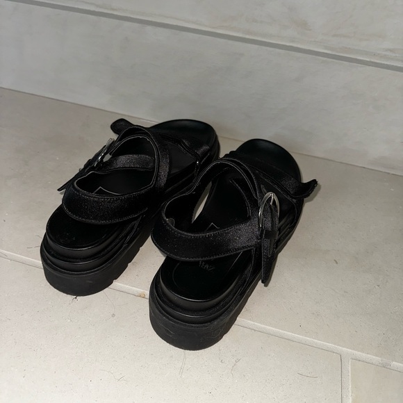 Zara Chunky Sandals - Picture 5 of 5